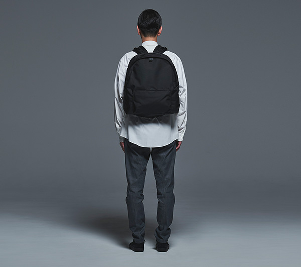 MONOLITH BACKPACK PRO SOLID M